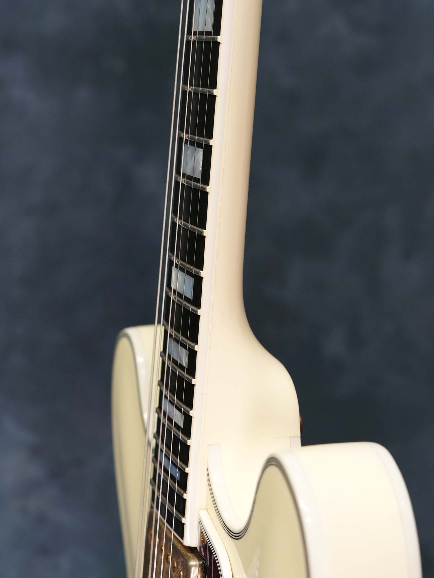 Limited Edition Gibson Memphis ES-355 Bigsby Classic White VOS